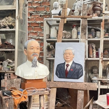 Phù điêu chân dung 