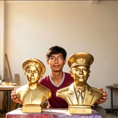 Tượng chân dung đồng