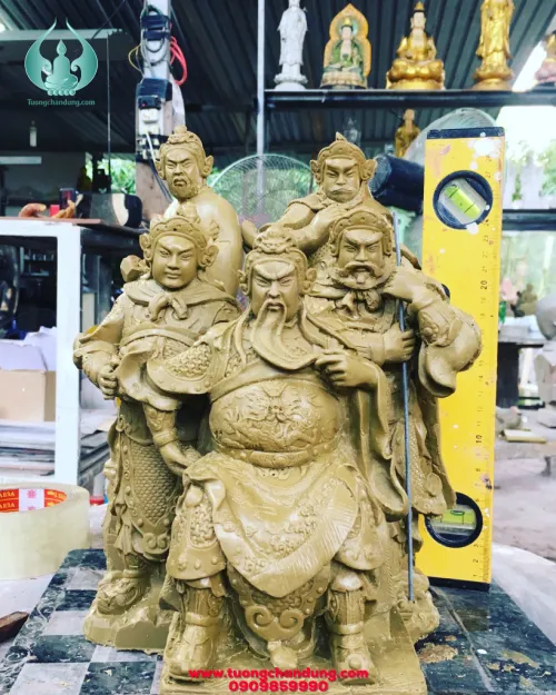 Tượng ngũ công vương phật