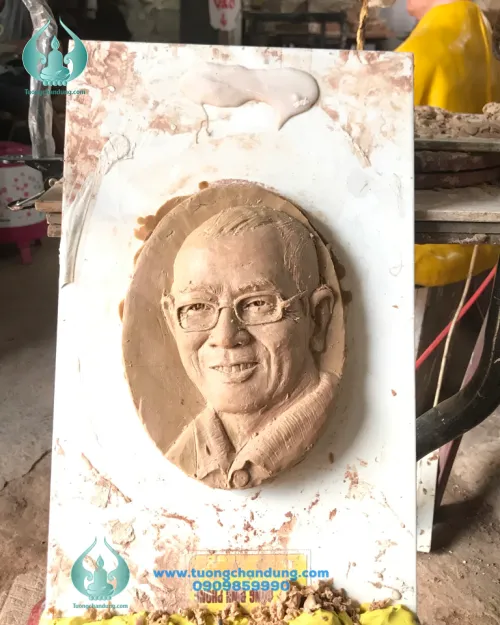 Phù điêu chân dung nghệ thuật