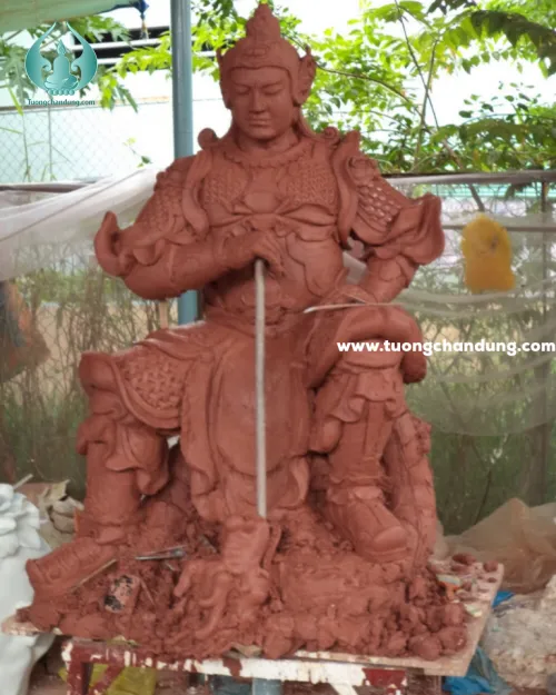 Tôn tượng hộ pháp