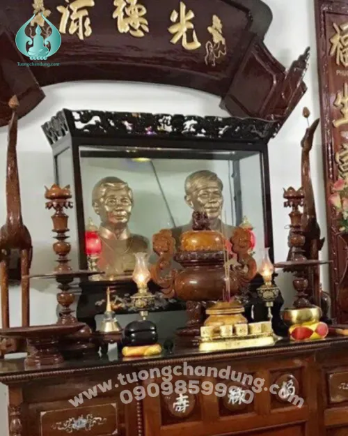 Tượng chân dung đồng