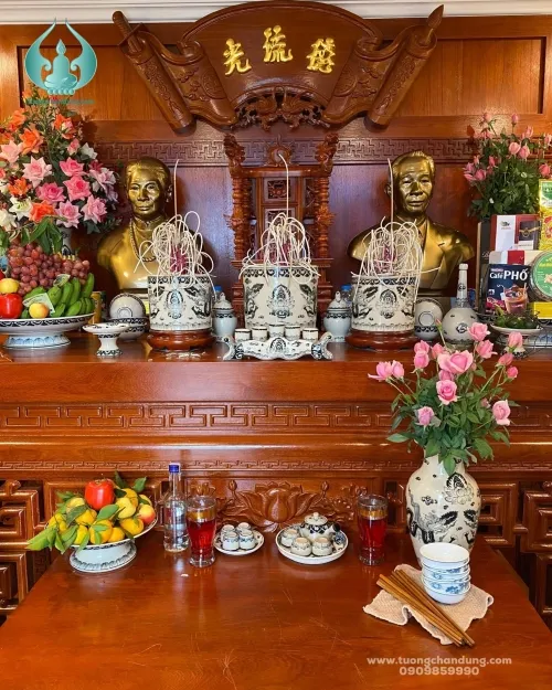 Tượng chân dung thờ cúng