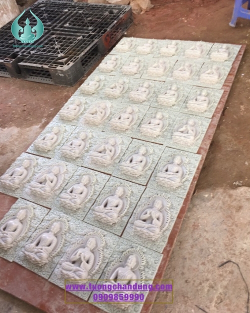 Phù điêu vạn phật 