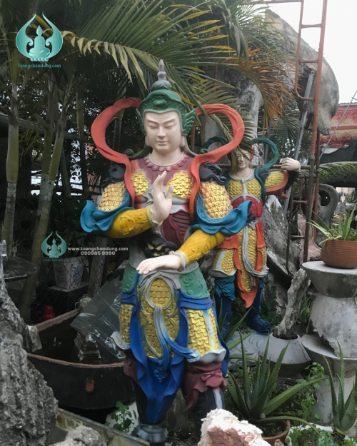 Tượng hộ pháp 
